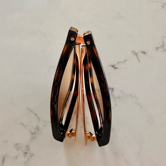 Tory Burch Foldable Tortoise & Gold Sunglasses - Picture 8 of 9